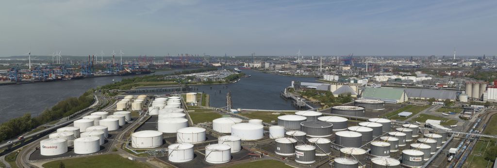 Mabanafts Tankterminal Blumensand im Hamburger Hafen © Mabanaft GmbH & Co. KG
